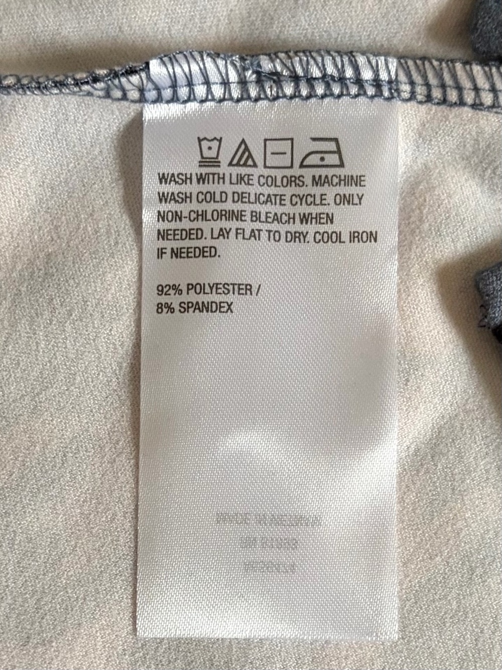 NWT Susan Graver Printed Microfleece Pullover Grey size XL - Picture 7 of 9